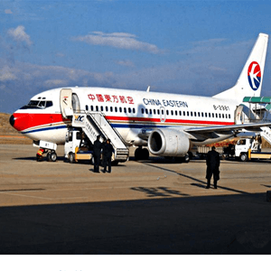 乌鲁木齐空运公司航空快运业稳步发展的原因是什么？
